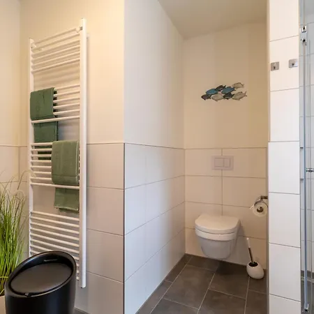 Tor 22 - Strandnah Mit Sauna Und Balkon * Kellenhusen